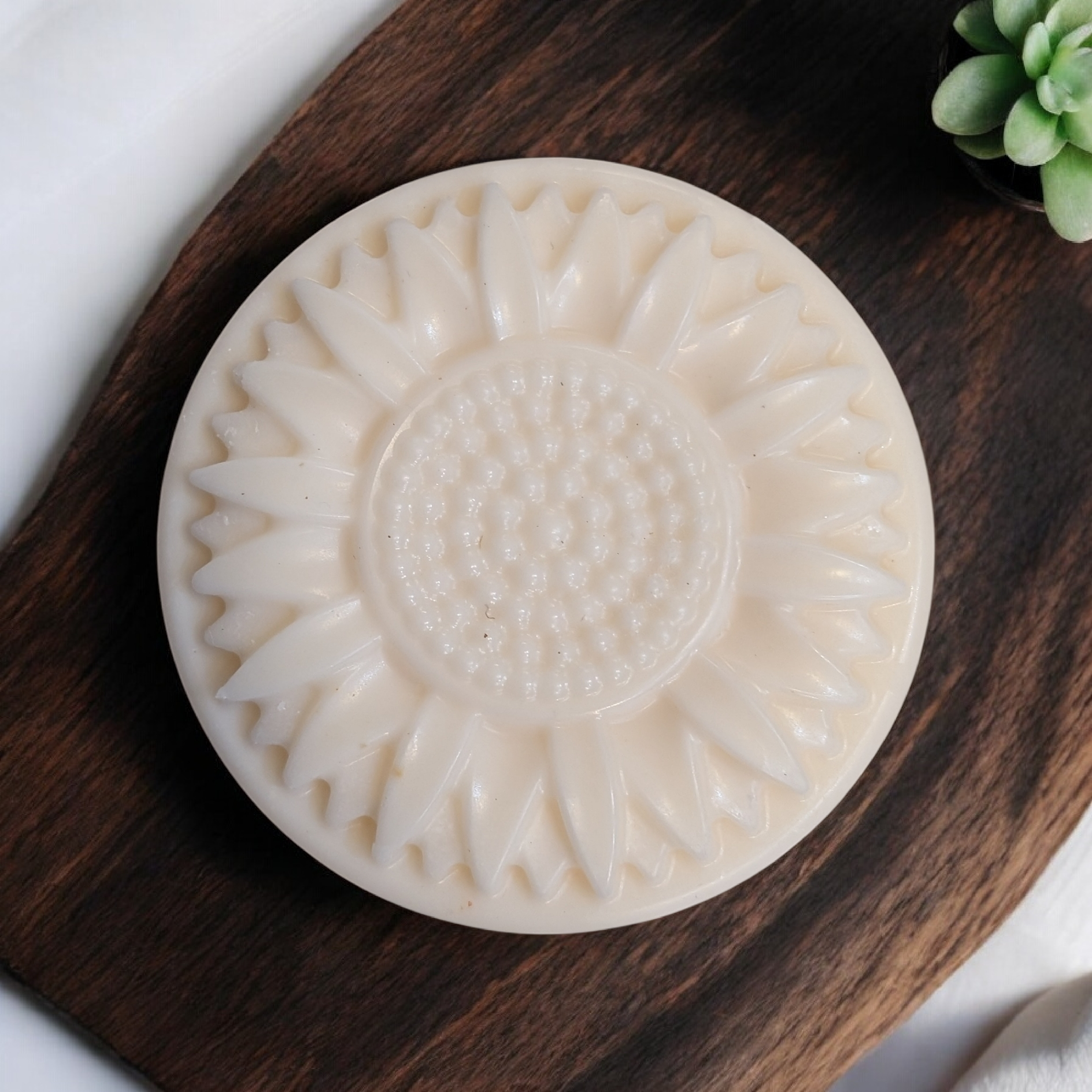 Cocoa Cashmere Shampoo Bar